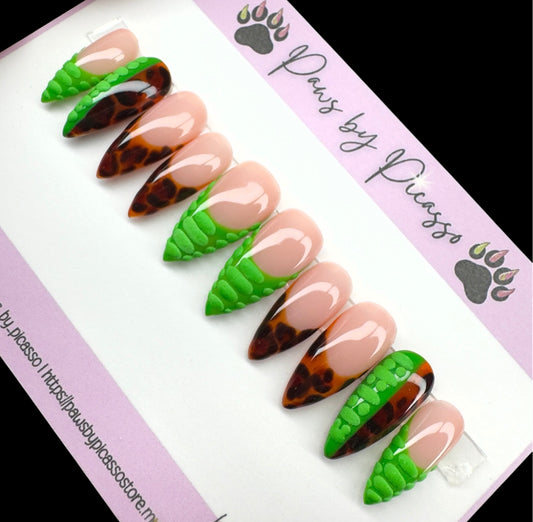 Jungle Vixen - Paws By Picasso Jungle Vixen