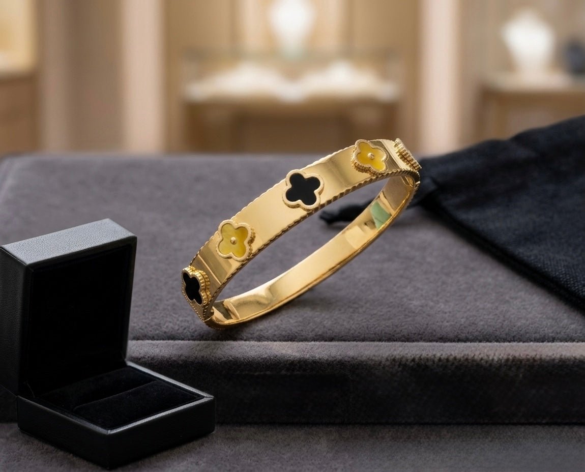 Stainless Steel Clover Bangle/Black - Paws By Picasso