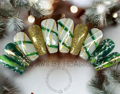Emerald Snowfall - Paws By Picasso Emerald Snowfall