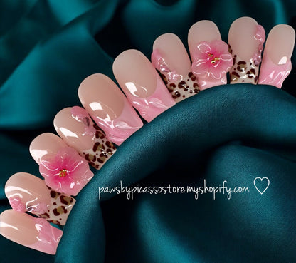Exotic Kiss - Paws By Picasso